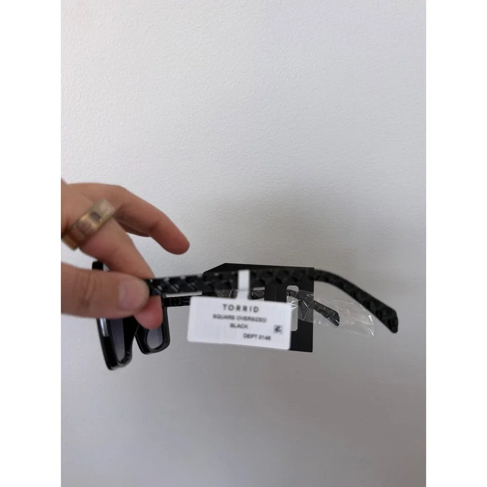 Torrid Square Oversized Sunglasses – Black – NWT